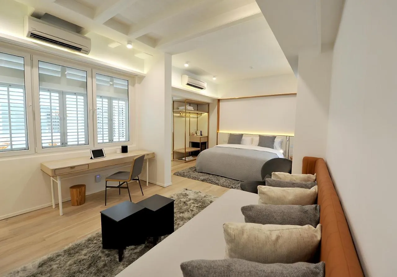 88 Armenian Otel George Town